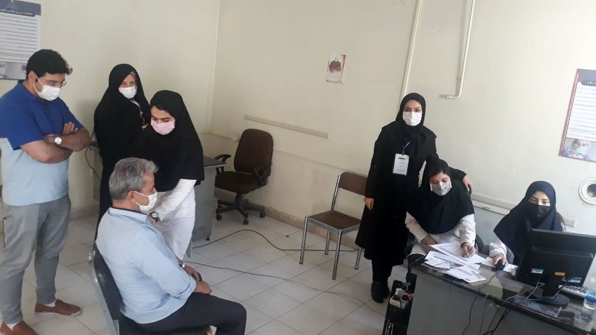 باید حتما با شکم پر واکسن کرونا زد؟